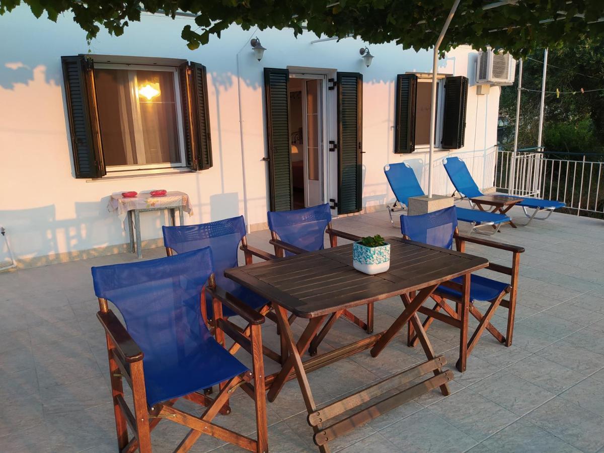 Captain'S House Longos  ภายนอก รูปภาพ