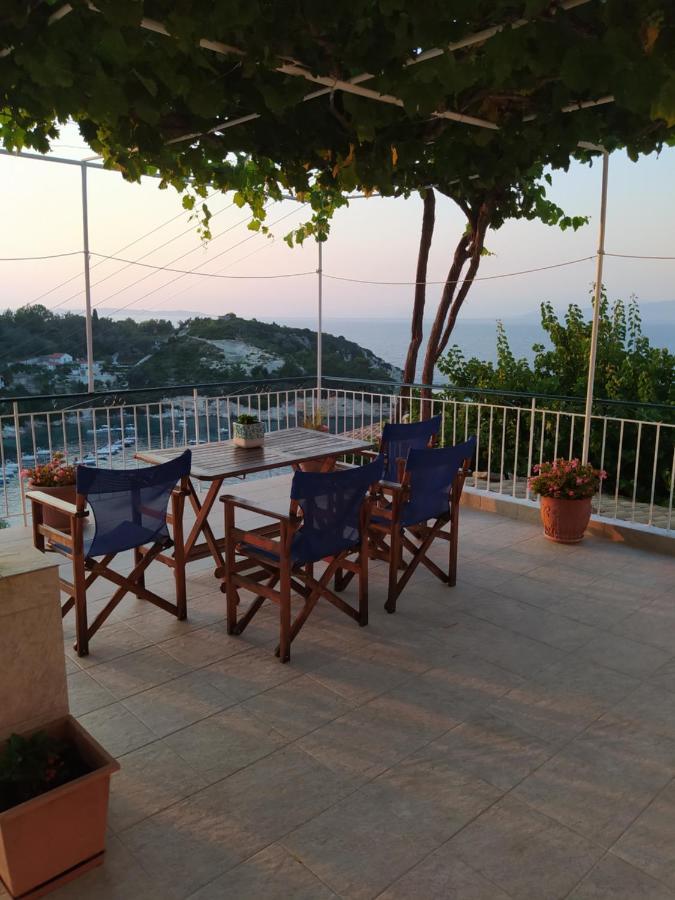 Captain'S House Longos  ภายนอก รูปภาพ